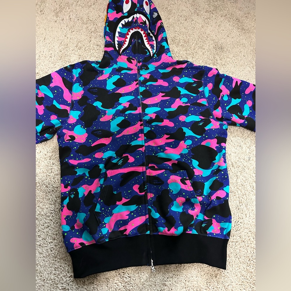 BAPE camo shark full zip hoodie (NEW)